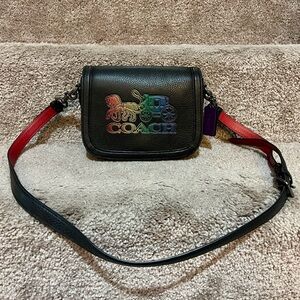 Coach Saddle Bag With Horse And Carriage